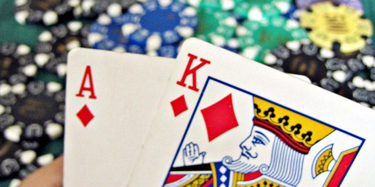 Blackjack-winning-hand-768x384