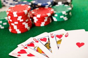 Live-Casino-Poker (1)